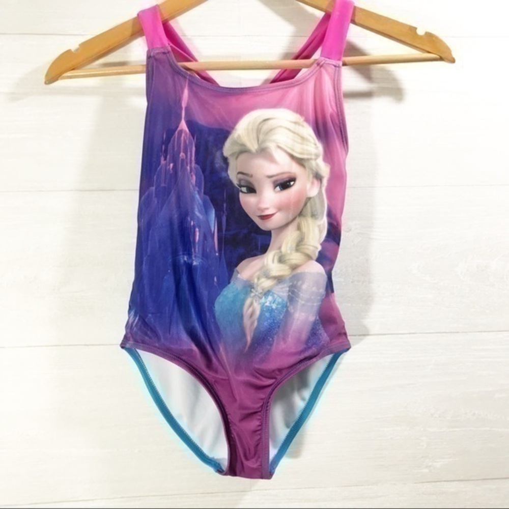 Disney kid swimsuit Size M